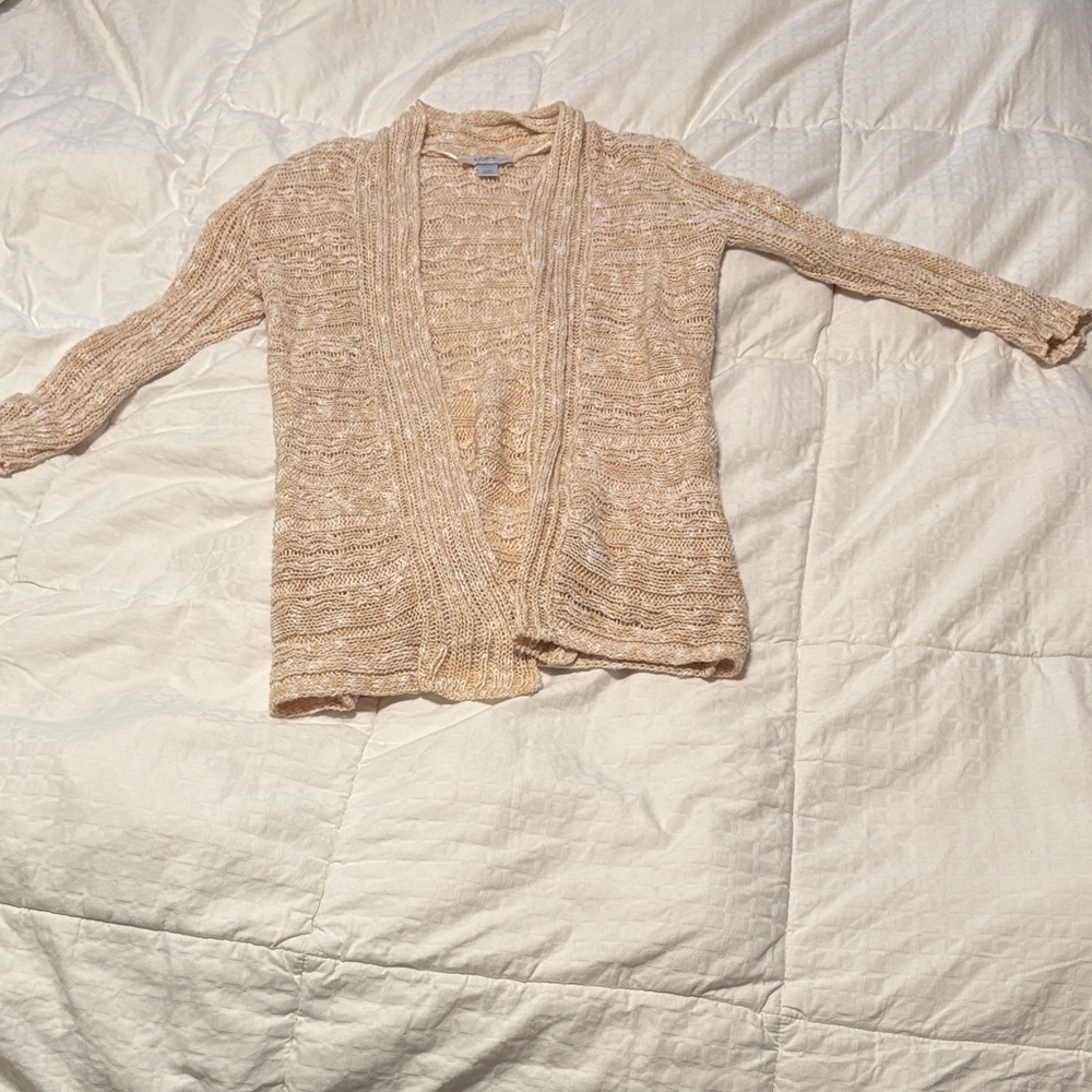 Anne Taylor Loft Women's Cream Sweater